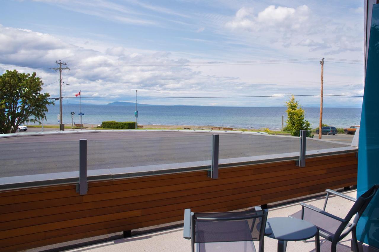 Qualicum Beach Inn Exterior photo